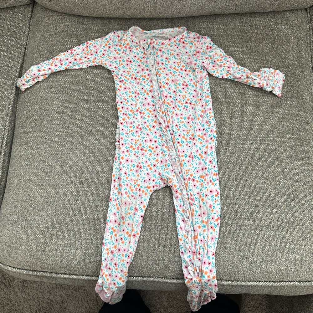 Posh peanut 9-12 months pajamas